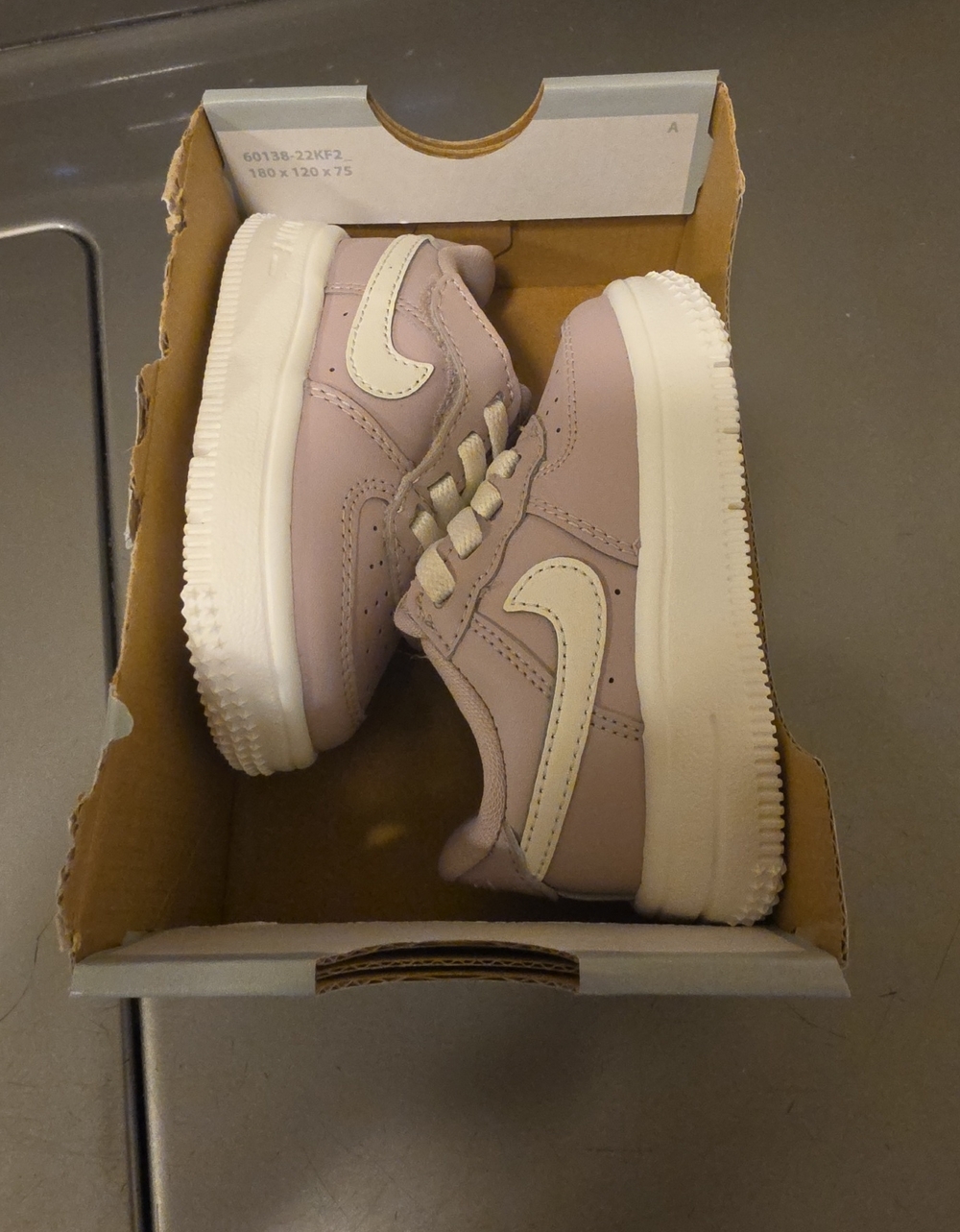 Nike Air Force 1